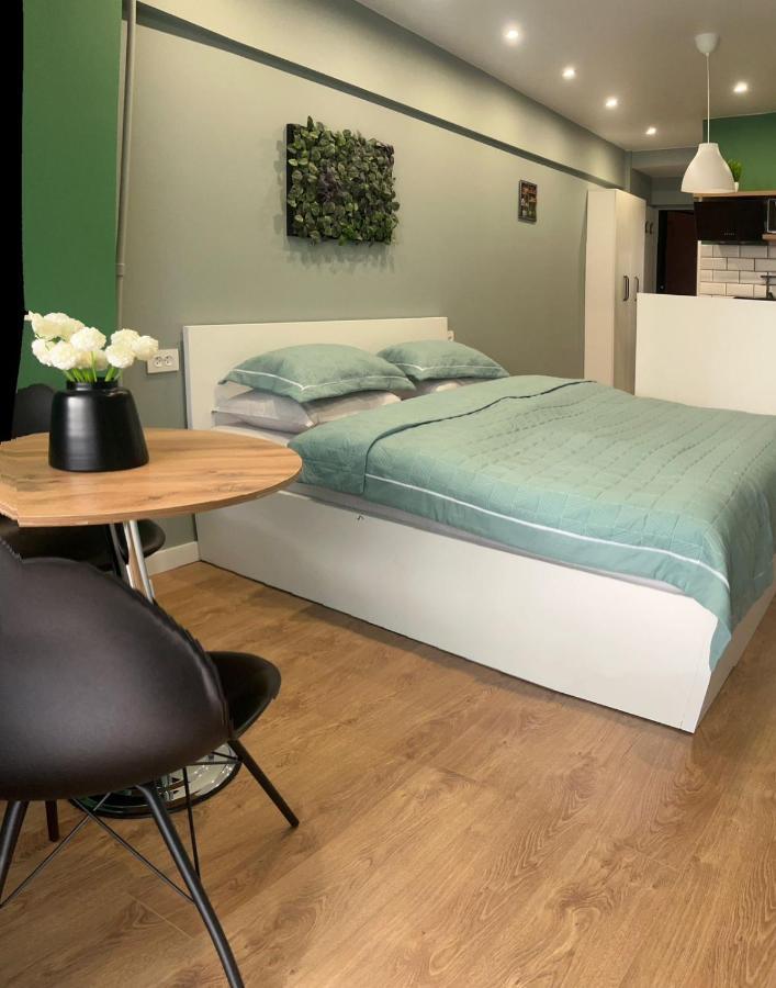 Evergreen Apart Алма Ата Екстериор снимка